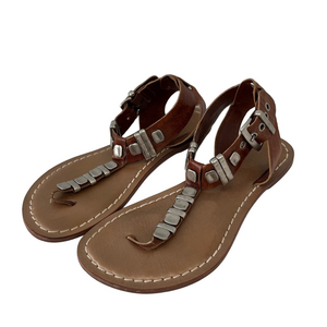 Bernardo Milan T Strap Leather Metal Detail Buckle Cleopatra Sandals Women’s 10